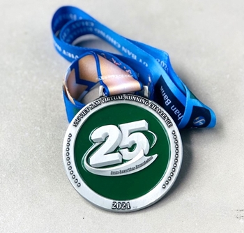 Huy Chương Chạy Cho Tuổi Thanh Xuân -