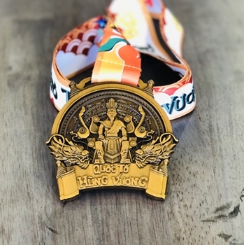 Huy chương Tự Hào Con Cháu Rồng Tiên -