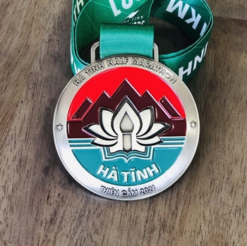 Huy chương Hà Tĩnh Half Marathon -