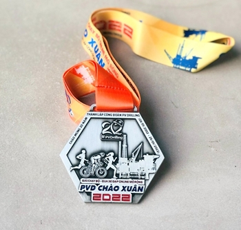 Huy chương Chạy Bộ PVD Chào Xuận 2022 -