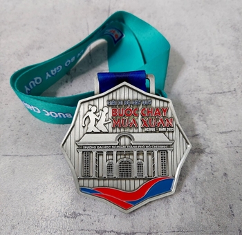 Huy chương Bước Chạy Mùa Xuân -