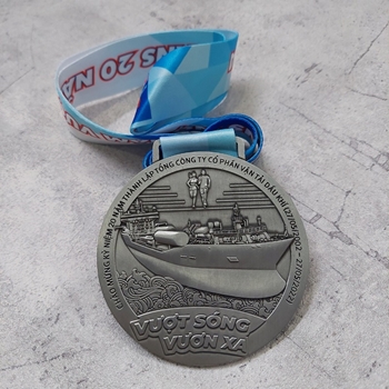 Huy chương kỷ niệm 20 năm thành lậpTổng Công Ty Cổ Phần Vận Tải Dầu Khí -