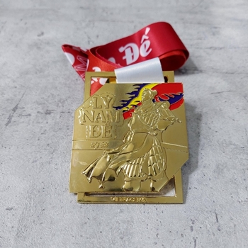 Huy chương Hào Khí Việt Nam - Lý Nam Đế -