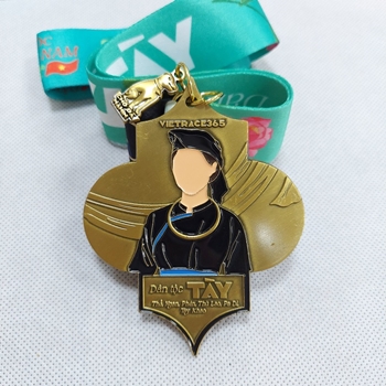 Huy chương 54 Dân Tộc Việt Nam - Dân Tộc Tày -