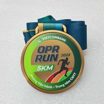 Huy chương In Uv OPR Run -