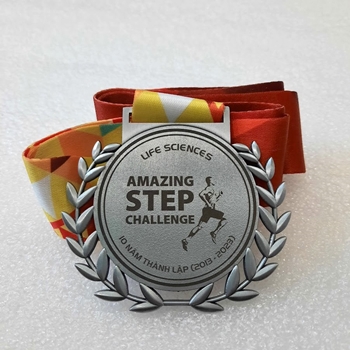 Huy chương khắc laser Amazing Step -