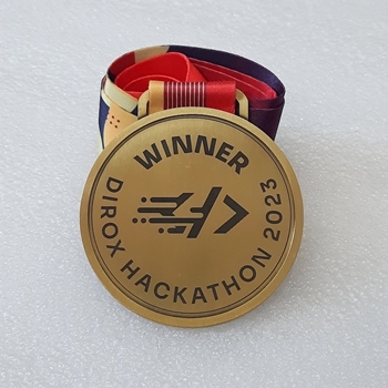 Huy chương khắc laser Winner -