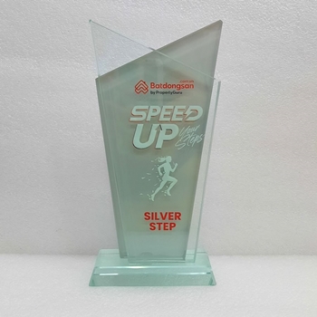 Kỷ niệm chương Speed Up -