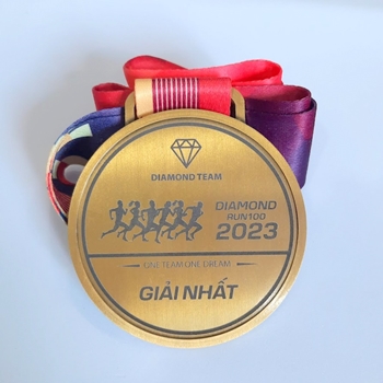 Huy chương khắc laser DiaMond Team -