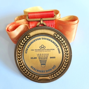 Huy chương khắc laser Badminton CMC -