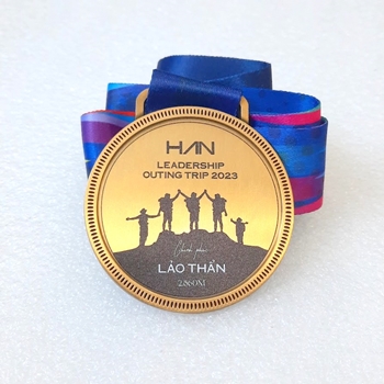 Huy chương khắc laser Leadership -