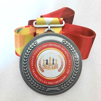 Huy chương In Uv Chess Plus -