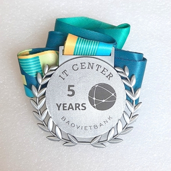 Huy chương khắc laser IT CENTER -