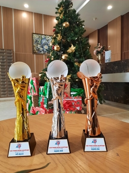 CÚP TENNIS VÀNG - BẠC - ĐỒNG -