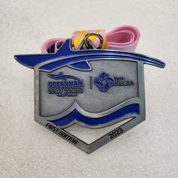 HUY CHƯƠNG ĐÚC CÁ MẬP -