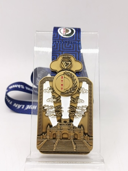 HUY CHƯƠNG ĐÚC NỔI HUẾ -