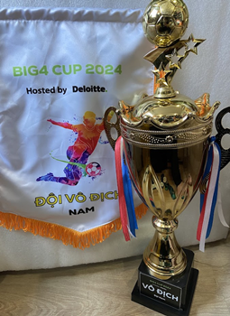 COMBO CUP KIM LOẠI + CỜ -