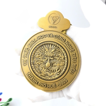 HUY CHƯƠNG ĐÚC HÌNH RỒNG - HUẾ -