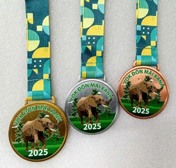 HUY CHƯƠNG YOK ĐÔN 2025 -