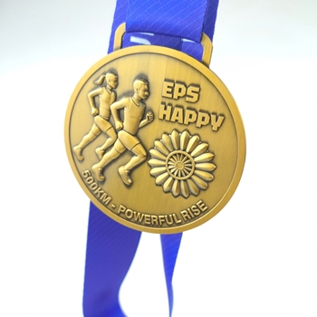 HUY CHƯƠNG ĐÚC - CHẠY BỘ - MẠ CỔ -