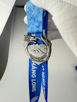 HUY CHƯƠNG ĐÚC - BƠI LỘI -