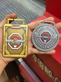 HUY CHƯƠNG IN UV BARIA COMBAT -