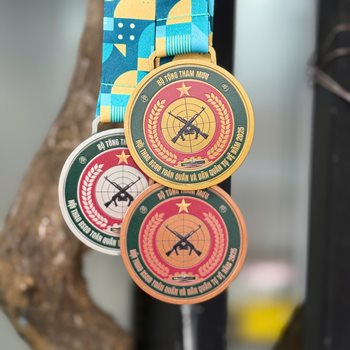 HUY CHƯƠNG IN UV - DÂN QUÂN TỰ VỆ -