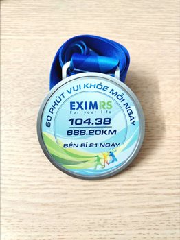 HUY CHƯƠNG SPORT BẠC IN UV EXIMRS -