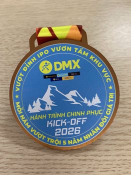 HUY CHƯƠNG SPORT IN UV ĐIỆN MÁY XANH -