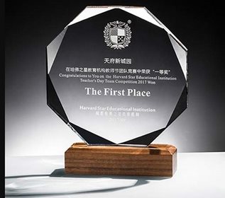 Top kinh nghiệm mua kỷ niệm chương cần biết