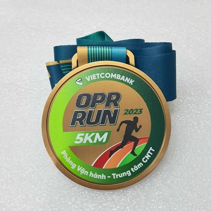 Huy chương In Uv OPR Run